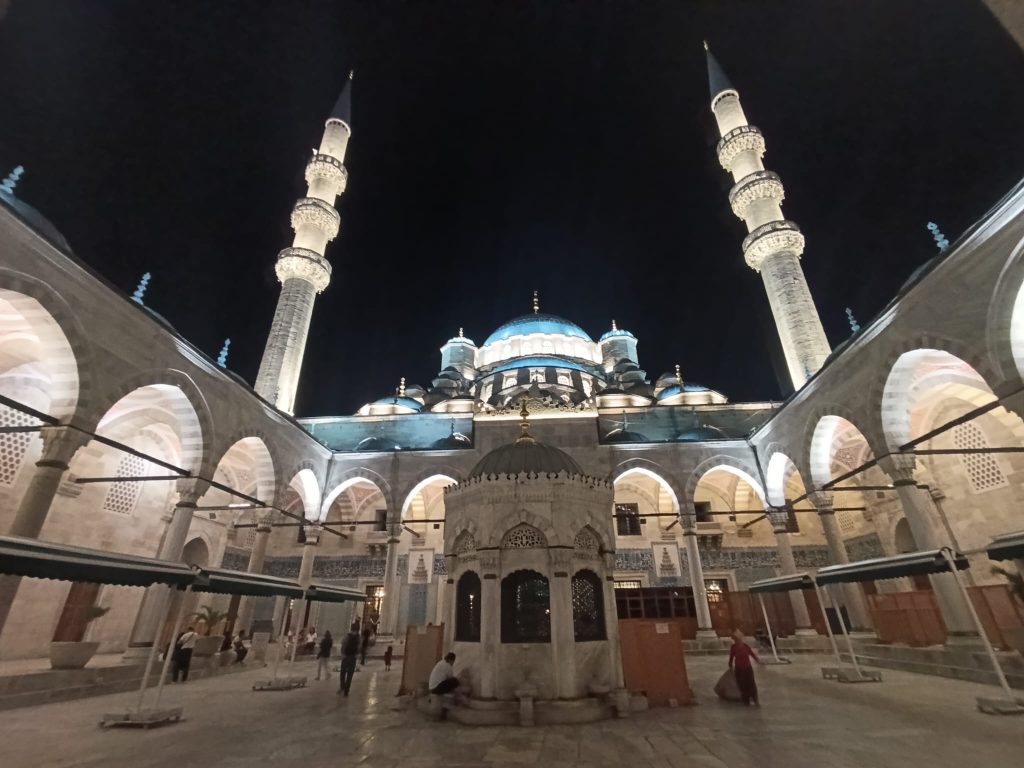 Estambul en 5 Días: Guía Completa con Consejos, Rutas y Lugares Imprescindibles